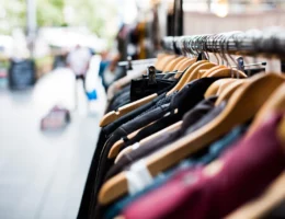 Een verzorgde look met de juiste outfit